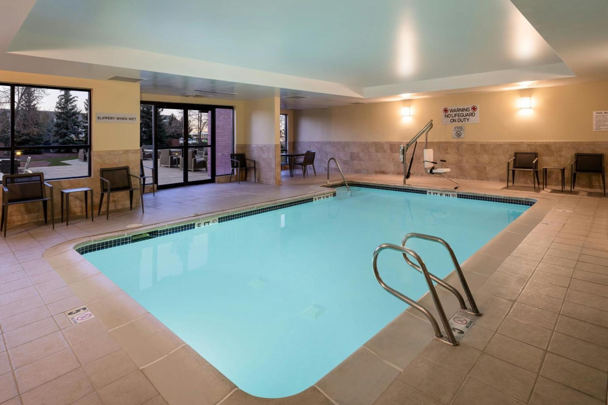 Courtyard By Marriott Boulder Broomfield Louisville Exterior photo